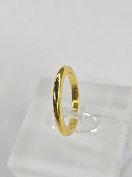 Simple Gold-Dipped Band