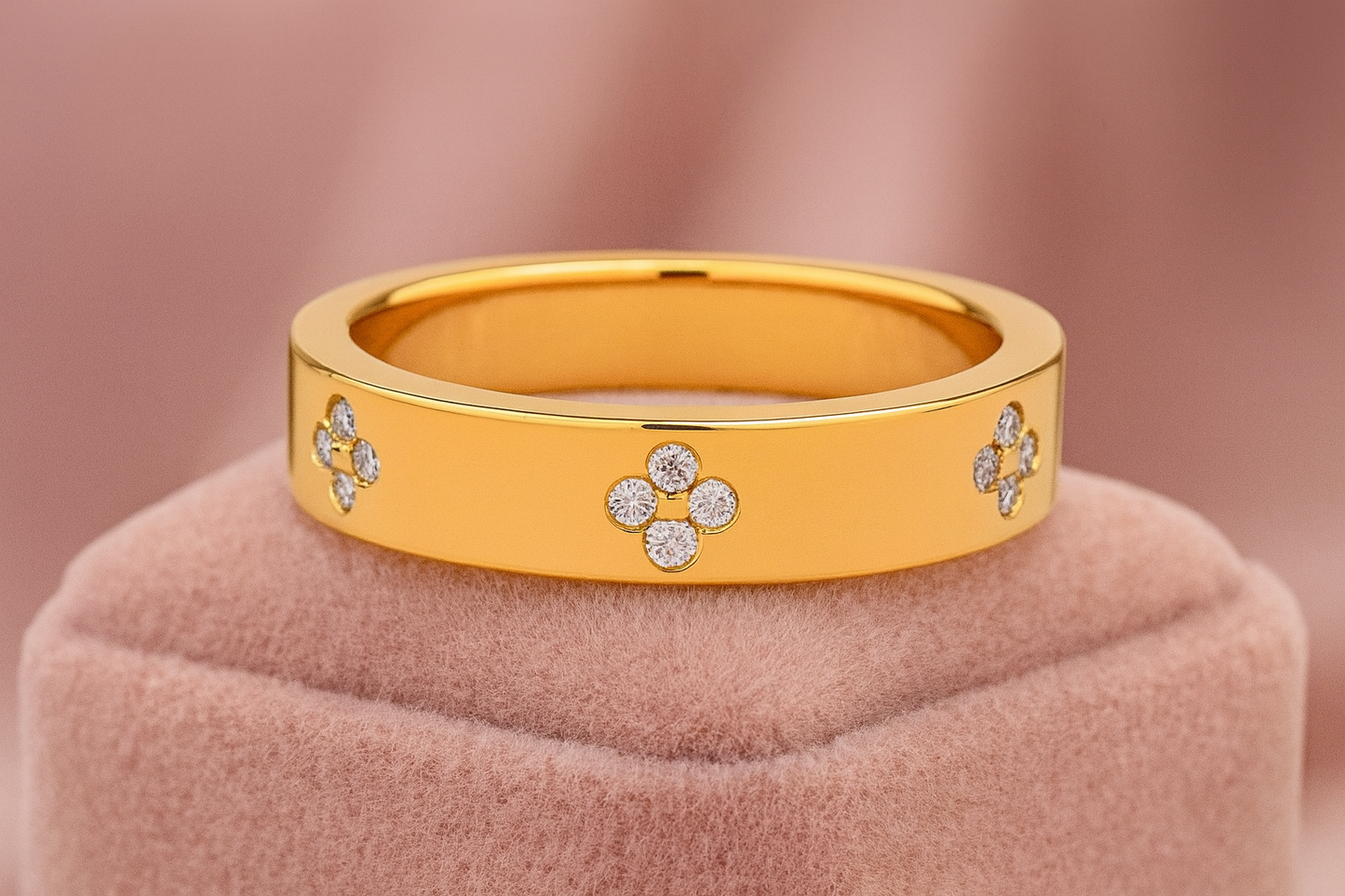 Clover Moissanite Ring