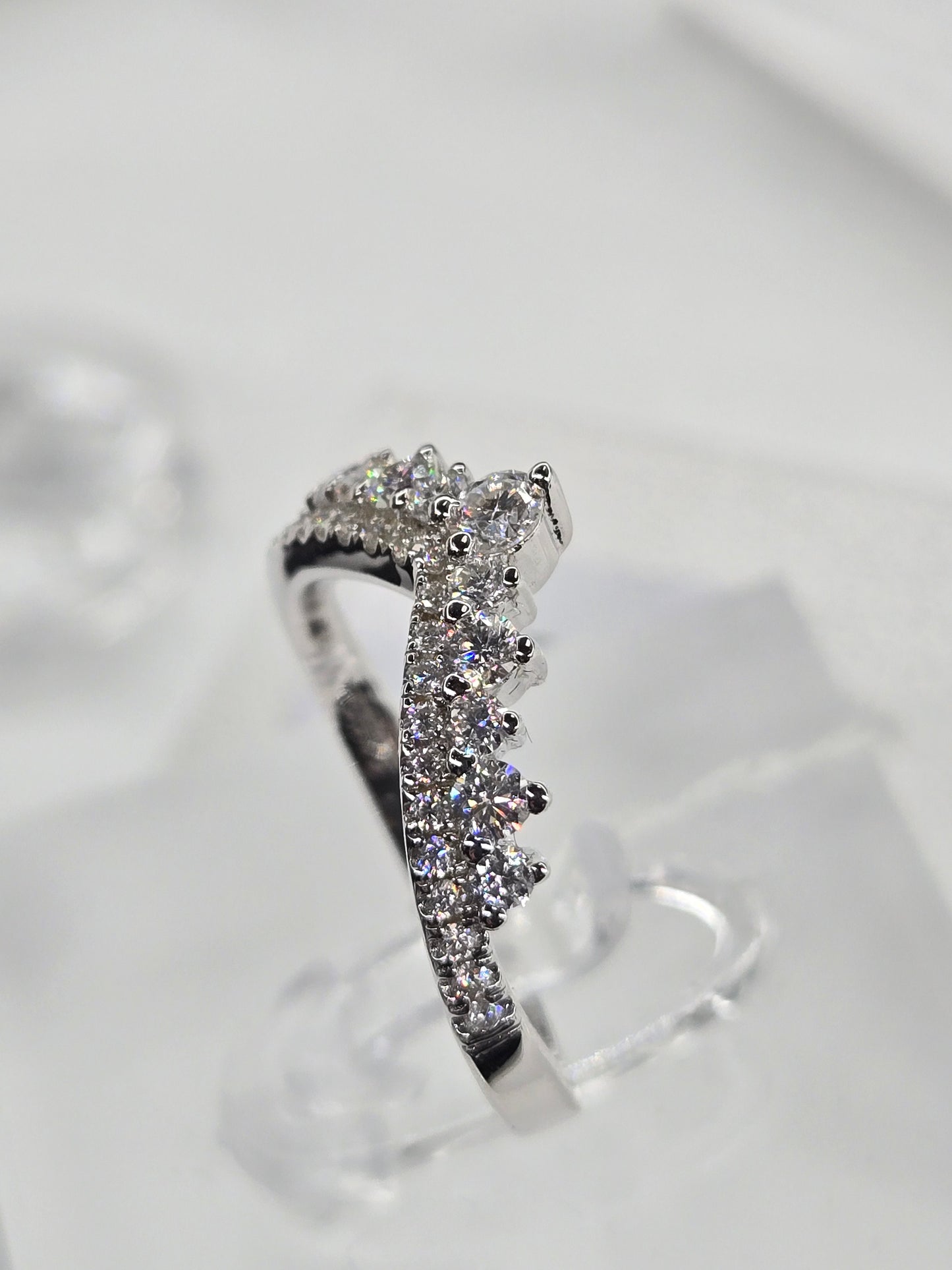 Curved Ring Enhancer