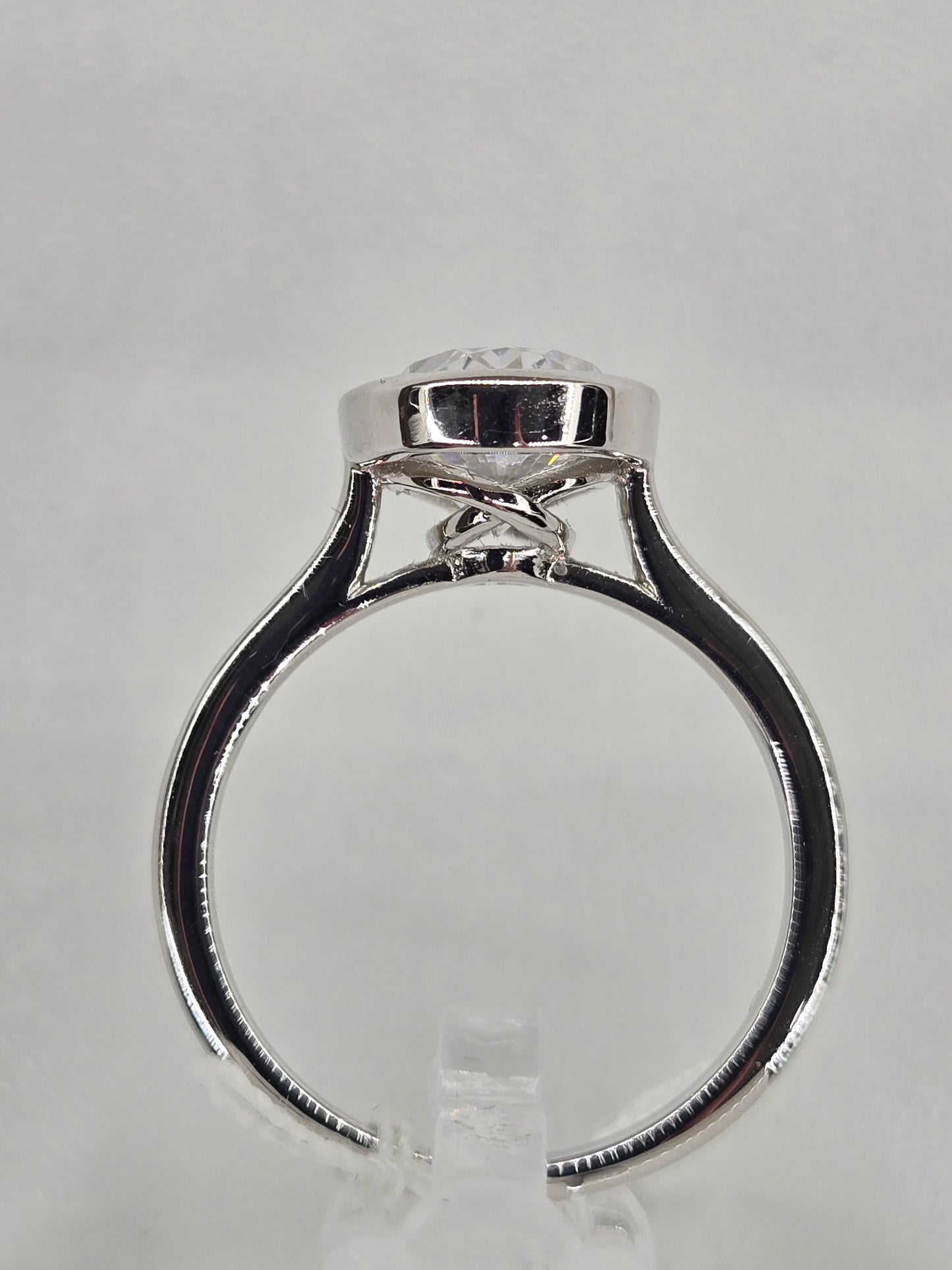 Oval Solitaire Engagement/Travel Ring