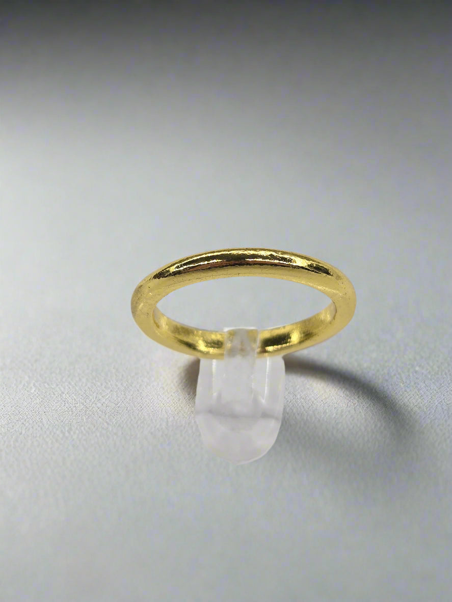 Simple Gold-Dipped Band