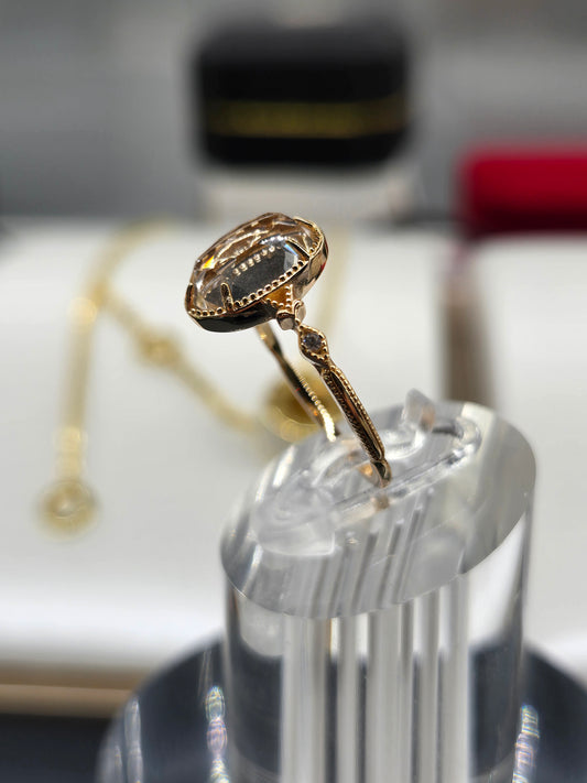 Vintage Style Natural White Crystal Gemstone Ring