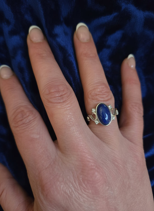 The Elena Natural Oval Lapis Lazuli Ring