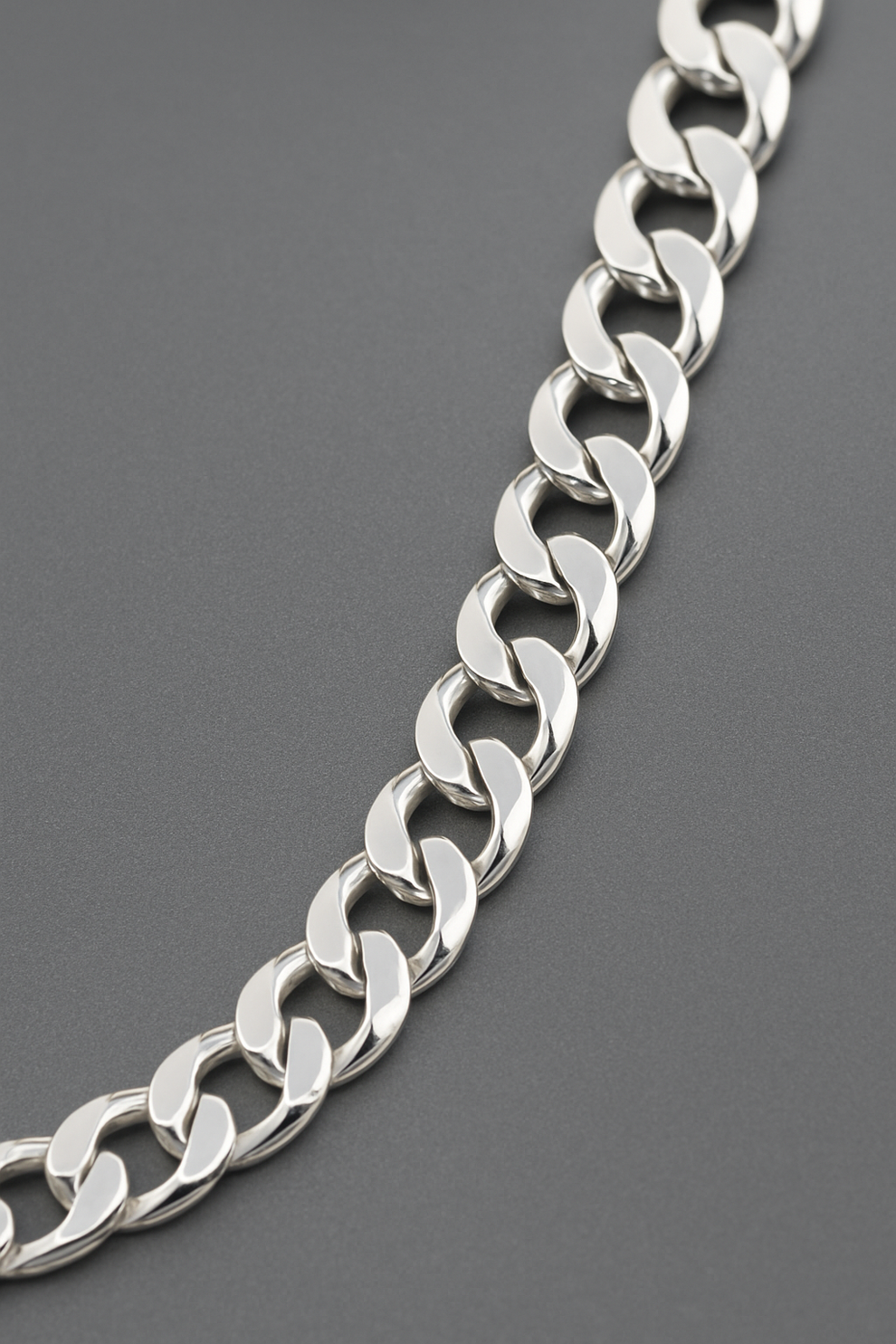 Curb Chain – Perpetually Yours Jewelry