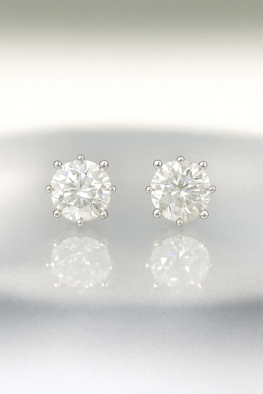 6 Prong Round Stud Earrings